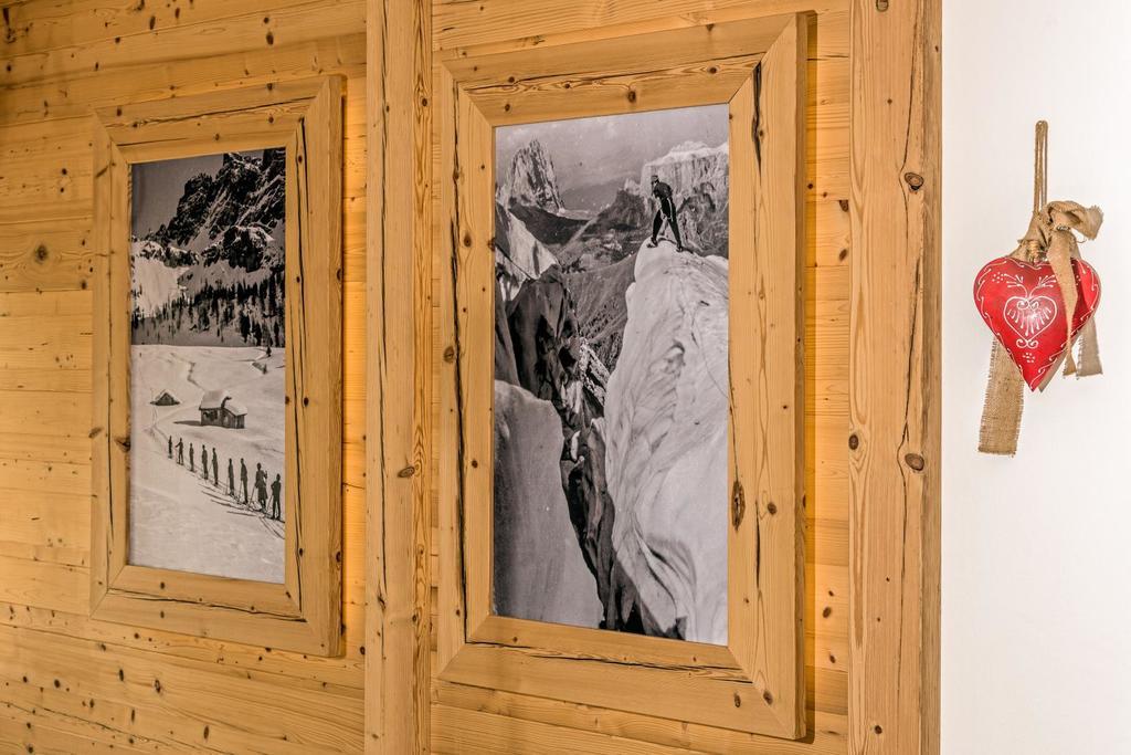 Hotel Garni Lastei Pozza di Fassa Eksteriør bilde